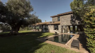 House in Corbera de Llobregat photo 3