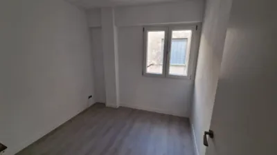 Top-floor apartment on Pasaje de Cox Street photo 11