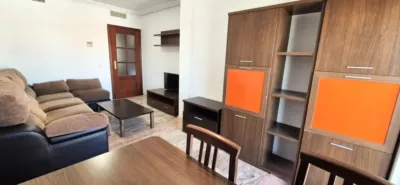 Piso en venta en Calle del Dos de Mayo, cerca de Avenida de Ricardo Carapeto Zambrano, San Roque-Ronda Norte (Badajoz Capital) de 150.000 €