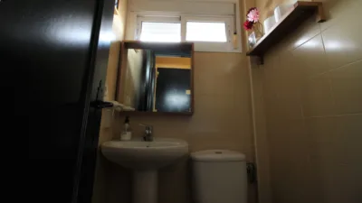 Chalet en alquiler en Calle Finca Urbanización Casas Serranas Fuenteherrumbre, Aracena de 900 €<span>/mes</span>
