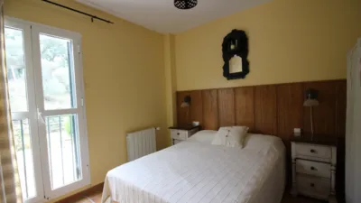 Chalet en alquiler en Calle Finca Urbanización Casas Serranas Fuenteherrumbre, Aracena de 900 €<span>/mes</span>