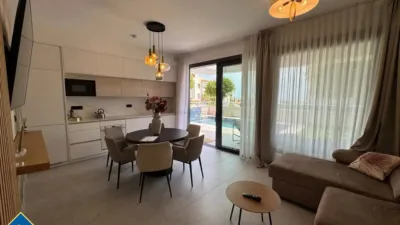 Apartment in Urbanizations photo 5