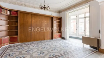 Apartment on Carrer de la Pau photo 13