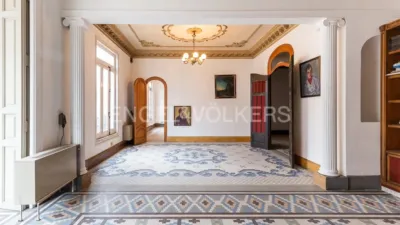 Apartment on Carrer de la Pau photo 6