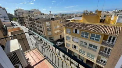 Apartment at Carrer del Comte de Barcelona, 15 photo 12