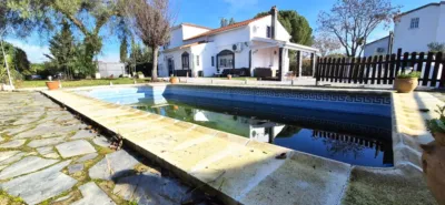 Chalet en venta en Calle Lugar Lebratos, Las Vaguadas-Carretera de Valverde (Badajoz Capital) de 349.900 €