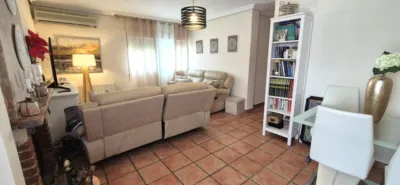 Chalet en venta en Calle Lugar Lebratos, Las Vaguadas-Carretera de Valverde (Badajoz Capital) de 349.900 €