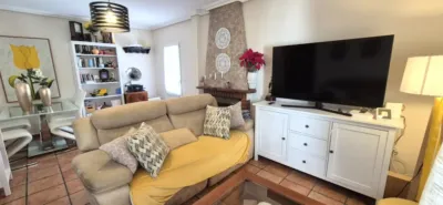 Chalet en venta en Calle Lugar Lebratos, Las Vaguadas-Carretera de Valverde (Badajoz Capital) de 349.900 €