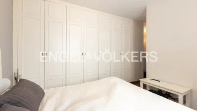 Piso en alquiler en en Corts - Imagen 2