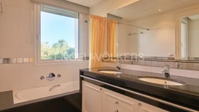 Chalet in Can Girona-Terramar-Vinyet photo 34