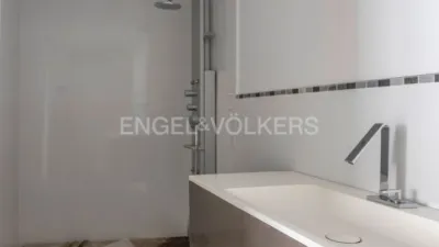 Apartment in Palacio photo 10