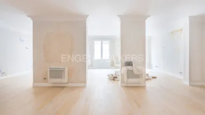 Apartment in Palacio photo 3