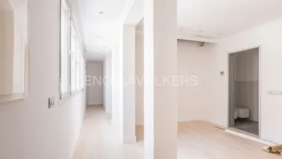Apartment in Palacio photo 7