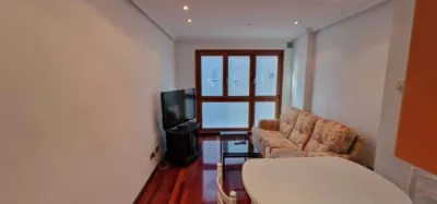 Piso en alquiler en Calle de Aguado, 12, L'Arena (Distrito Este. Gijón) de 800 €<span>/mes</span>