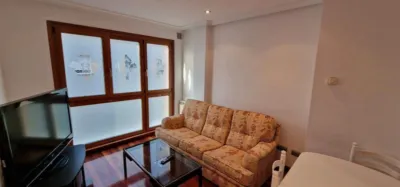 Piso en alquiler en Calle de Aguado, 12, L'Arena (Distrito Este. Gijón) de 800 €<span>/mes</span>