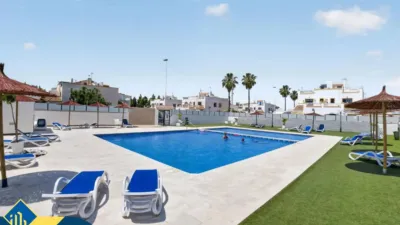 Casa – Torrevieja, Urbanización El Chaparral - Vista 2