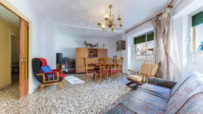 Flat on Calle Escritor Salvador de Madariaga photo 4