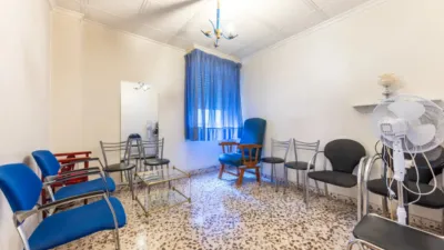 Flat on Calle Escritor Salvador de Madariaga photo 9