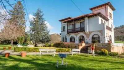 House on Calle Col. Publ. Leopoldo y Josefa del Valle photo 4