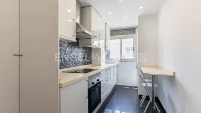 Ático en alquiler en El Calvari, El Calvari (Distrito Campanar. València Capital) de 1.800 €<span>/mes</span>