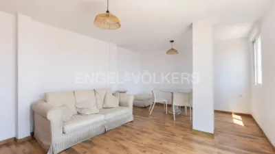 Ático en alquiler en El Calvari, El Calvari (Distrito Campanar. València Capital) de 1.800 €<span>/mes</span>