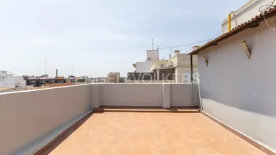 Ático en alquiler en El Calvari, El Calvari (Distrito Campanar. València Capital) de 1.800 €<span>/mes</span>