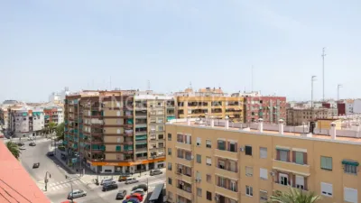 Ático en alquiler en El Calvari, El Calvari (Distrito Campanar. València Capital) de 1.800 €<span>/mes</span>