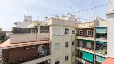 Ático en alquiler en El Calvari, El Calvari (Distrito Campanar. València Capital) de 1.800 €<span>/mes</span>