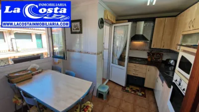 Apartment on Calle El Monte photo 11