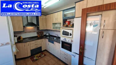 Apartment on Calle El Monte photo 12