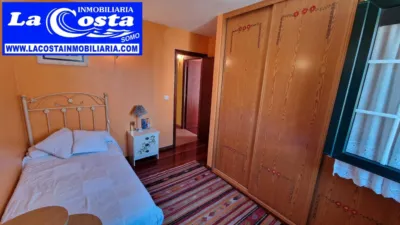 Apartment on Calle El Monte photo 28