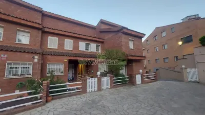 Townhouse in Vallirana photo 10