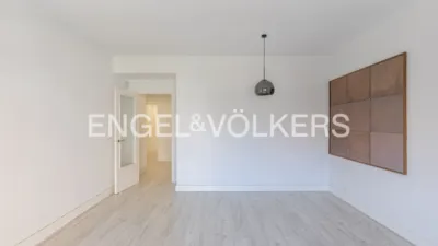 Piso en alquiler en Calle de los Reyes Magos - Imagen 3