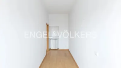 Apartment on Francisco Silvela Street photo 13