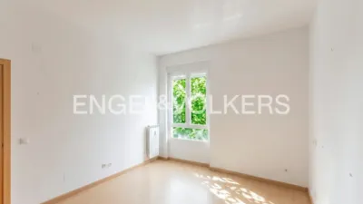 Apartment on Francisco Silvela Street photo 16