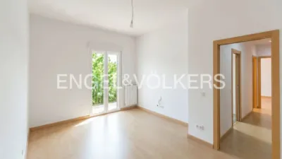 Apartment on Francisco Silvela Street photo 7