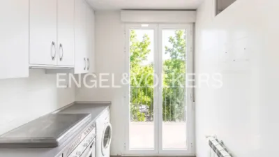 Apartment on Francisco Silvela Street photo 9