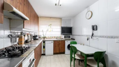 Casa adosada en venta en Calle de Sierra Morena, Zona de las Cárcavas-Arroyo del Bosque (Arroyomolinos) de 479.900 €