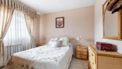 Casa adosada en venta en Calle de Sierra Morena, Zona de las Cárcavas-Arroyo del Bosque (Arroyomolinos) de 479.900 €