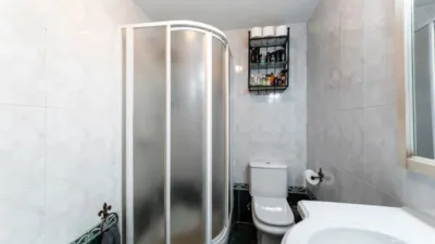 Casa adosada en venta en Calle de Sierra Morena, Zona de las Cárcavas-Arroyo del Bosque (Arroyomolinos) de 479.900 €