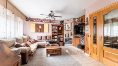 Casa adosada en venta en Calle de Sierra Morena, Zona de las Cárcavas-Arroyo del Bosque (Arroyomolinos) de 479.900 €