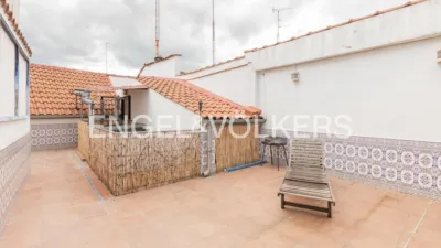 Ático en alquiler en Calle de la Madera, cerca de Calle del Pez - Imagen 3