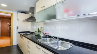 Duplex Penthouse on Avinguda d'Olof Palme photo 13