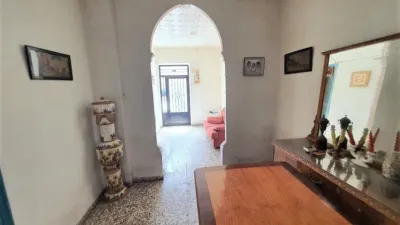 Terraced house in Carrús Oeste-El Toscar photo 3