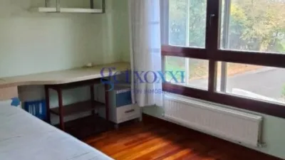Apartment on Zarrageta Street photo 19