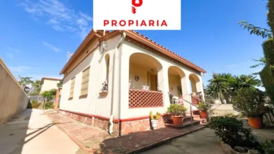 House on Avinguda del Bosc photo 2
