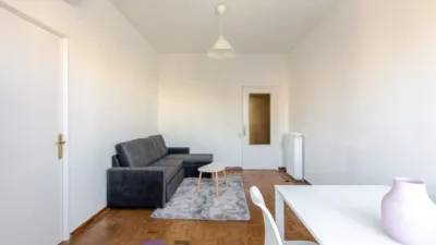 Piso en alquiler en Calle del Gasómetro - Imagen 2