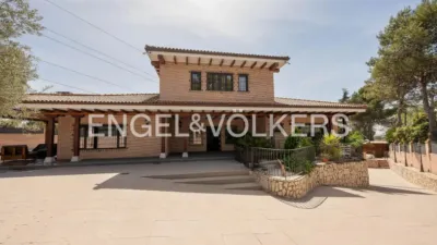 Villa in El Bosque photo 5