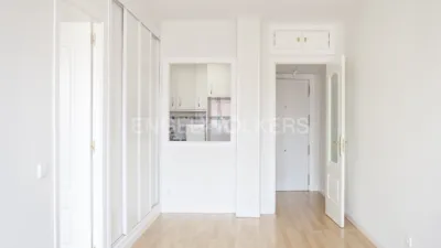 Apartamento en alquiler en Calle de Luchana - Imagen 4