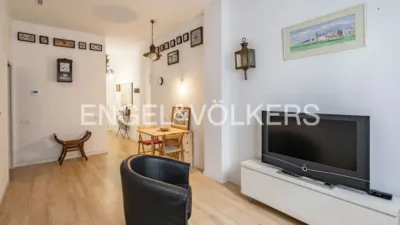 Apartment in Centre photo 4